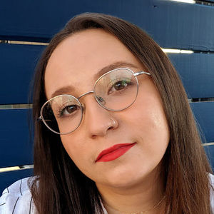 Meet your Posher, Lisa